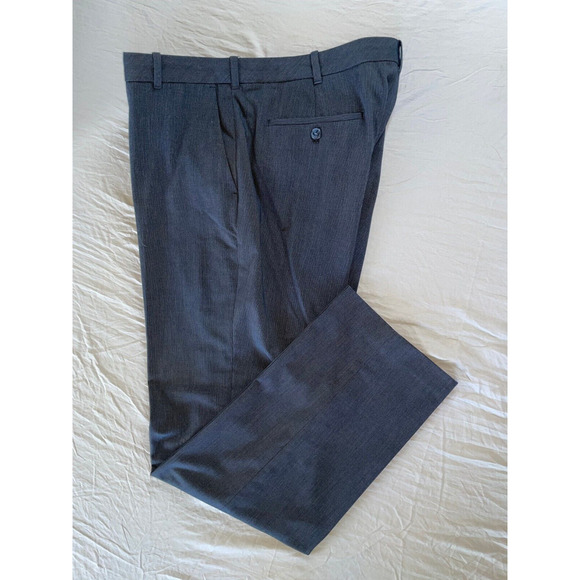 Van Heusen Flat Front Washable Stretch Dress Pants, Slacks. 36X31, EUC!! - Picture 1 of 8